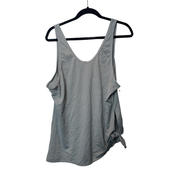 Athleta Tops - Athleta Lightweight Tank Top - Size Large